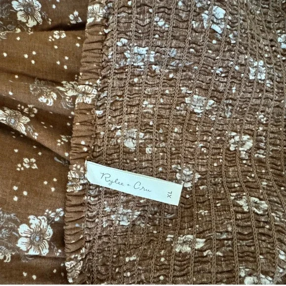 Rylee and Cru Women's Chloe Dress | Autumn Rose - Picture 4 of 4